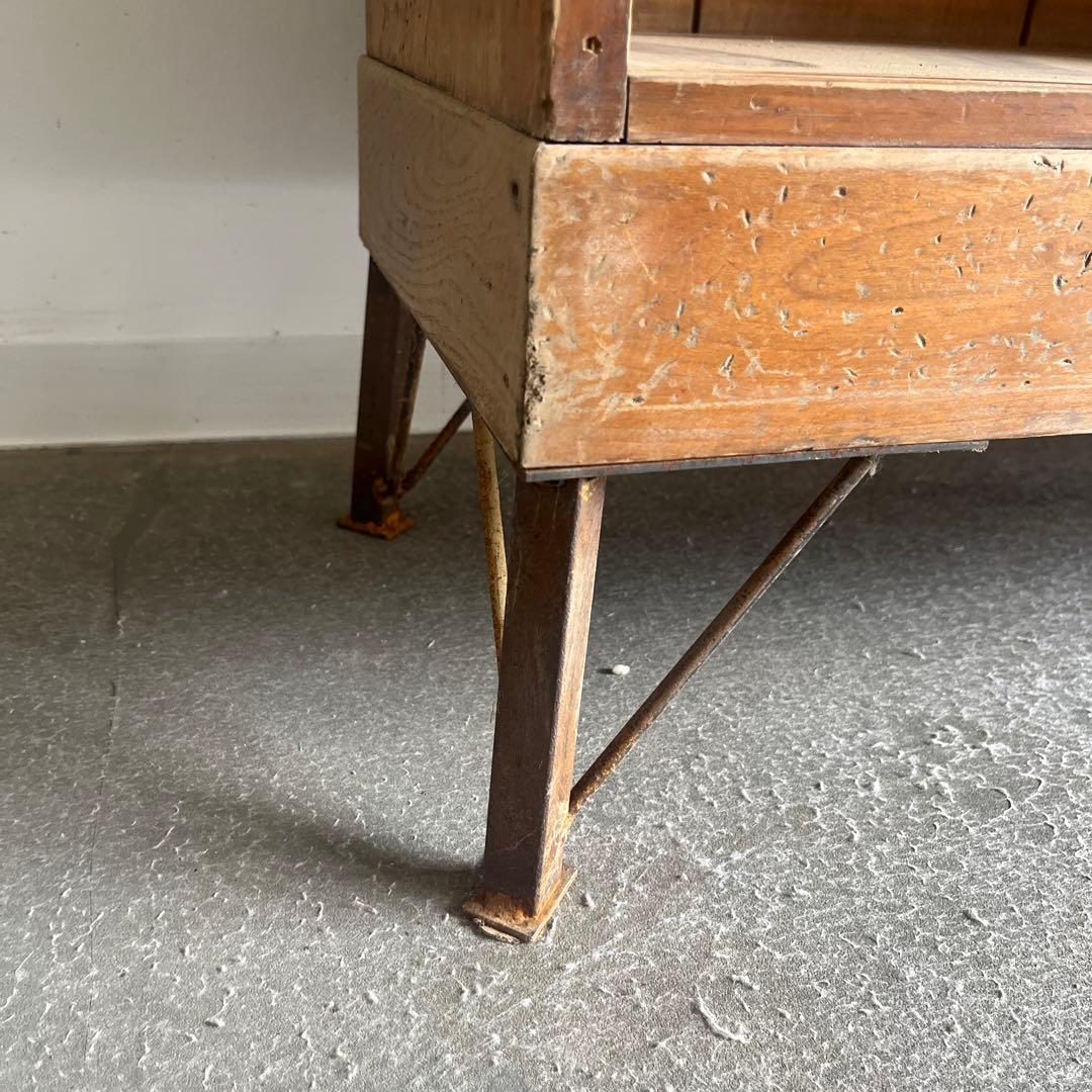 〈 アンティークラック 〉　郵便局棚　郵便局　仕分け棚 　飾り棚　送料込