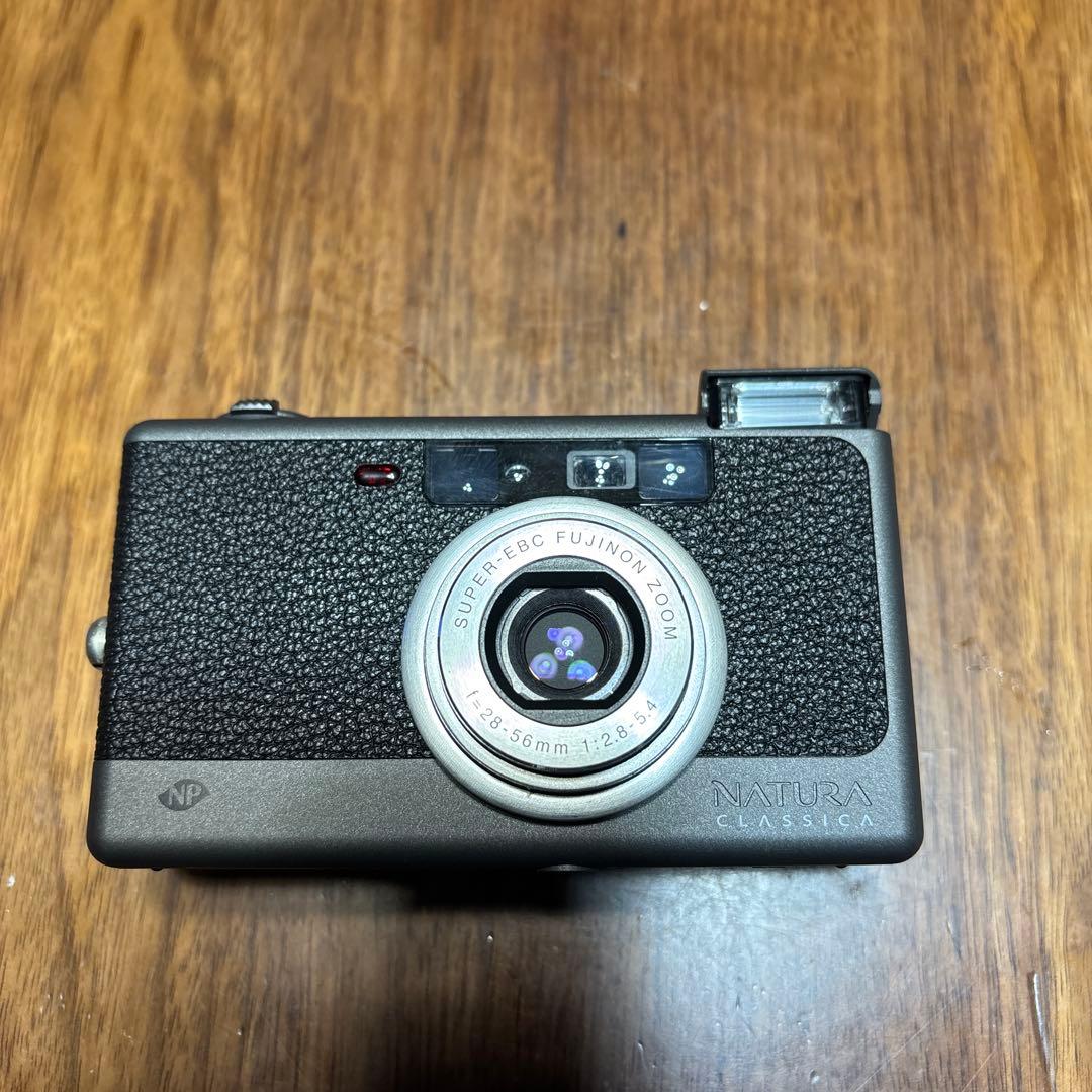 美品　FUJIFILM NATURA CLASSICA フィルムカメラ