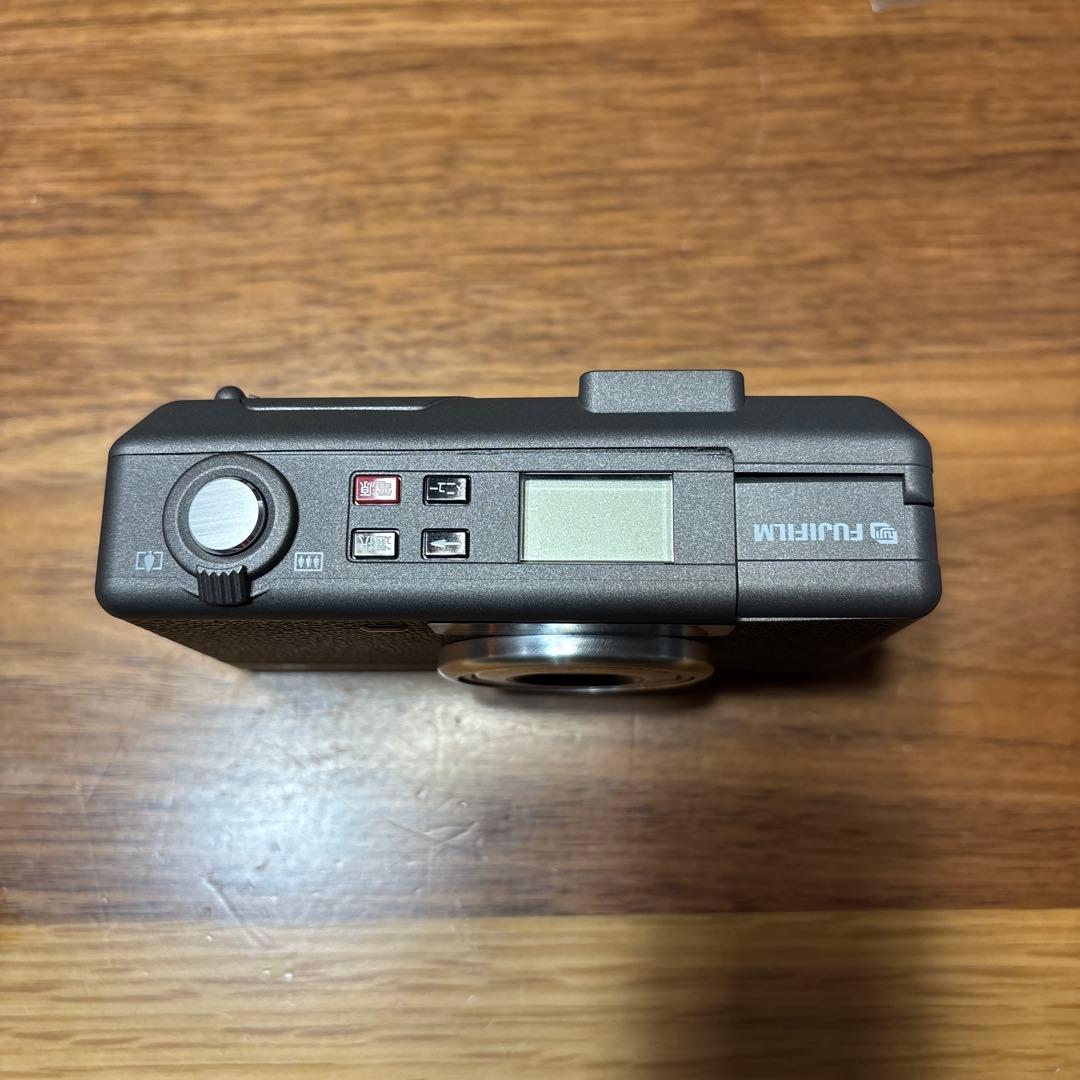 美品　FUJIFILM NATURA CLASSICA フィルムカメラ