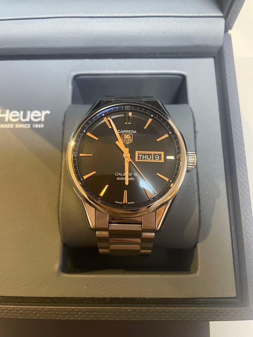 美品　タグホイヤー　カレラ　キャリバー5 デイデイト