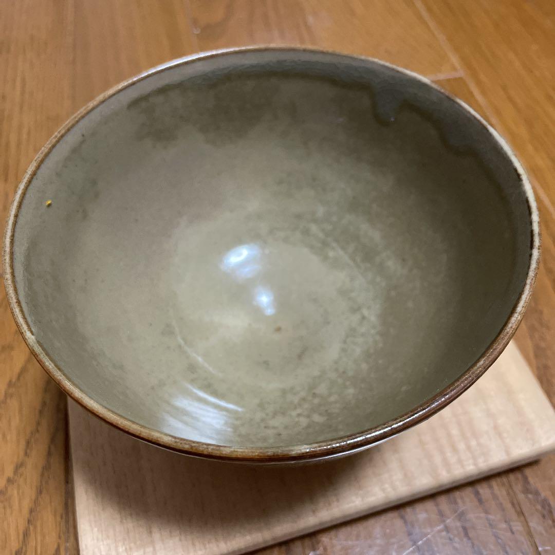 岡山県重要無形文化財　黒井千左　茶碗（虫明焼）