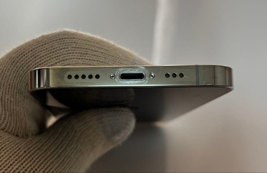 〈美品〉Apple iPhone 12 Pro /128GB/シルバー