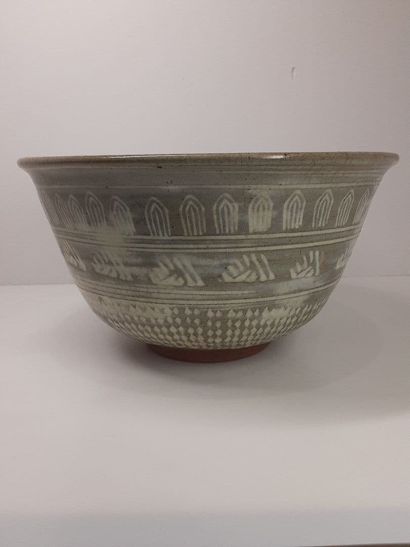 B312　時代古作 在銘 李朝三島白象嵌菓子鉢 直径22.3㎝ 茶道具　　DD