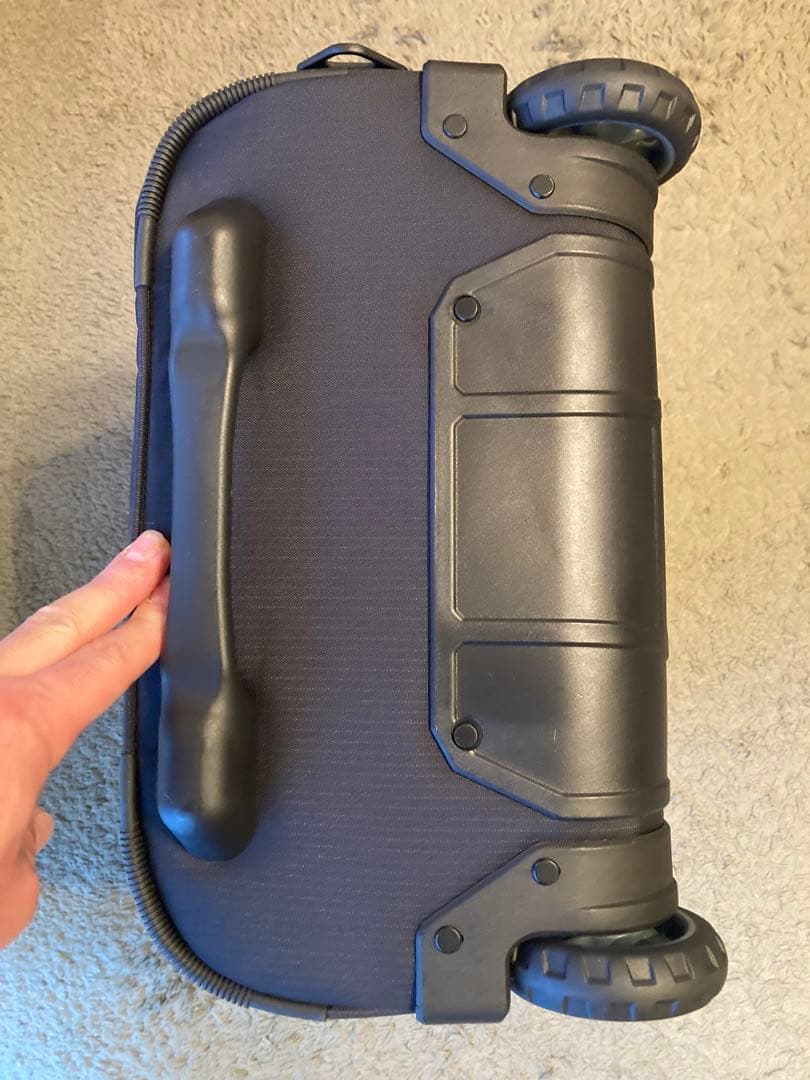 モンベル ウィーリーバッグ 35　ブラック