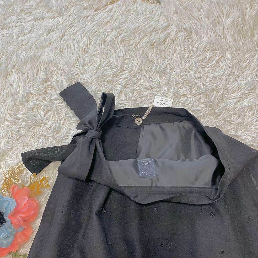 未使用タグ付✨ミナペルホネン　エンブロイダリーフレアスカート日本製ブラック　刺繍