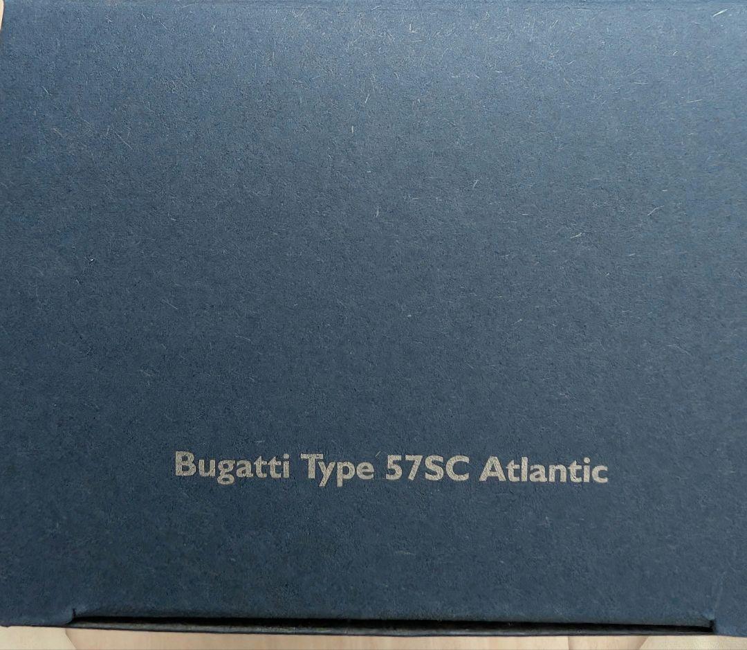 Bugatti 57SC Atlantic 黒色モデル
