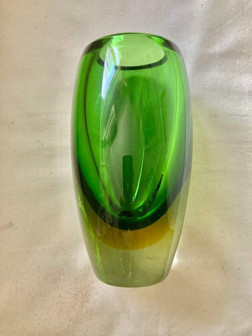 ビンテージクリスタルグラディ-ション花瓶