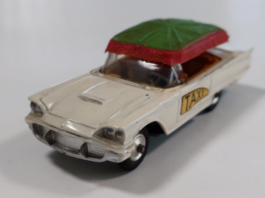 【SALE】 CORGI No.430 FORD BERMUDA TAXI