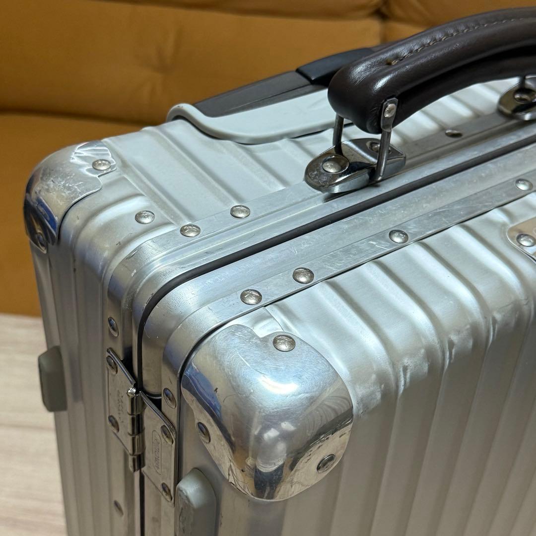 リモワ　クラシックフライト　キャビン　35L 機内持ち込み