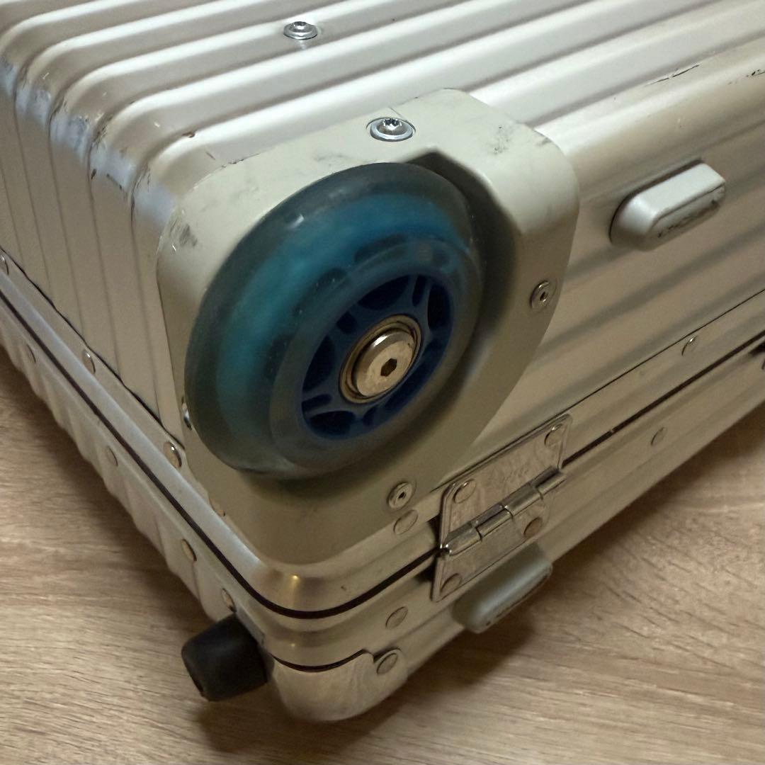 リモワ　クラシックフライト　キャビン　35L 機内持ち込み