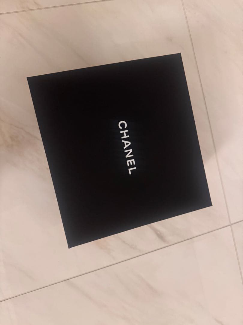 セール 新品未使用 新作 CHANEL チェーンホーボーバッグ ミニ シャネル