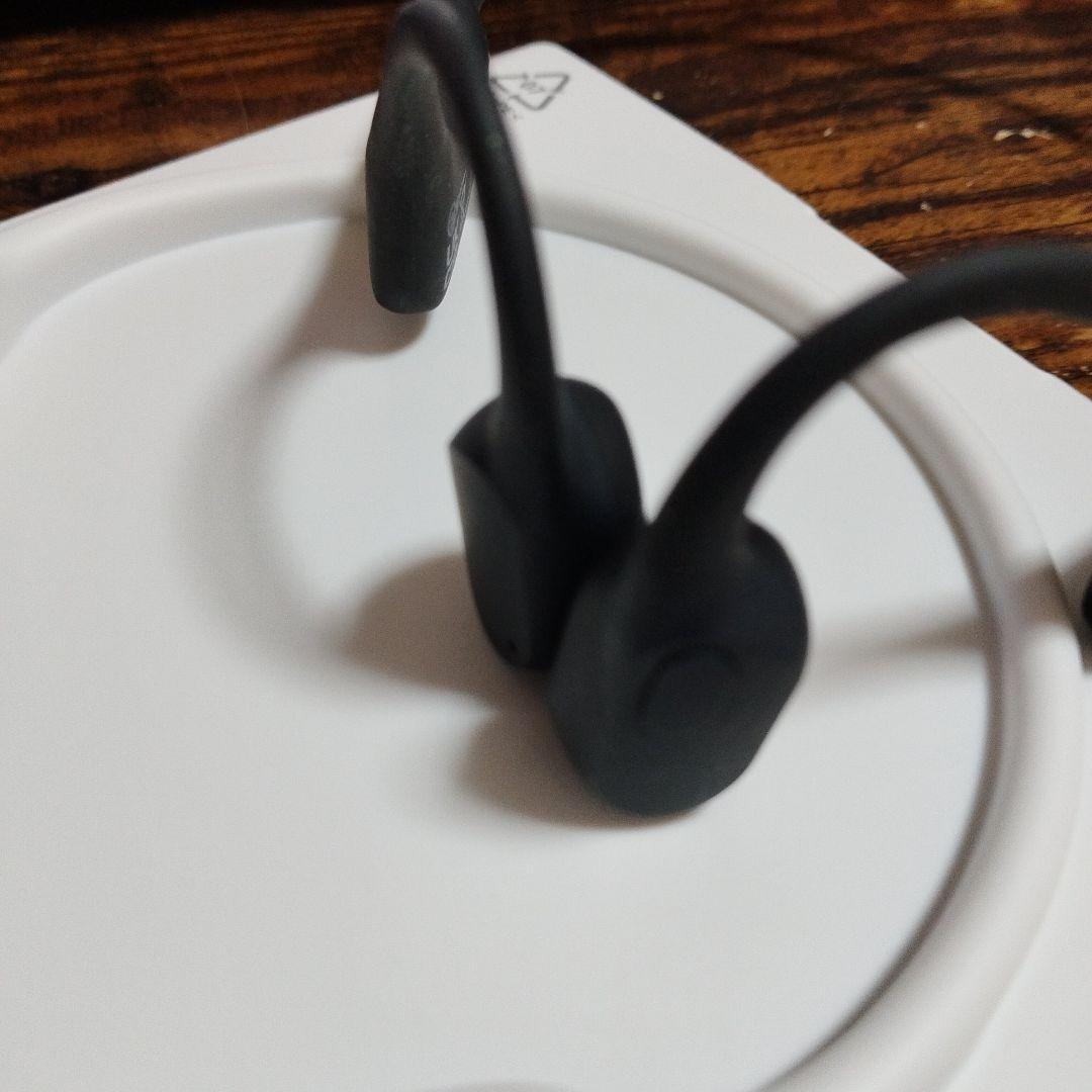 【土日限定値下げ】SHOKZ OPENRUN BLACK 骨伝導ヘッドホン