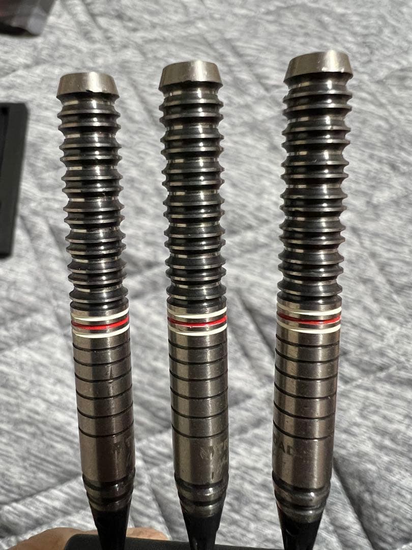 今*ら様 山田勇樹選手モデル　ゴメス16 エスダーツ限定