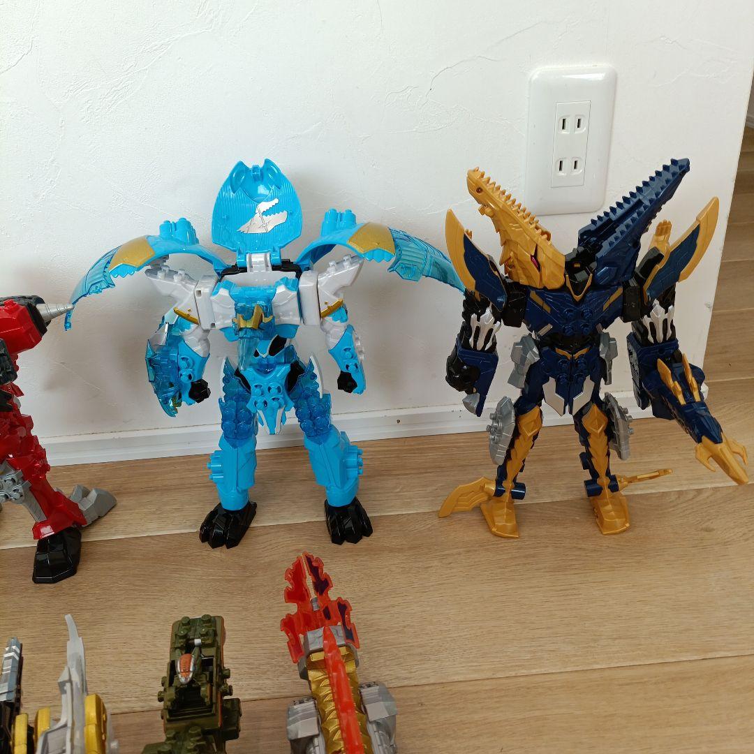 リュウソウジャー 大量セット 武器付き