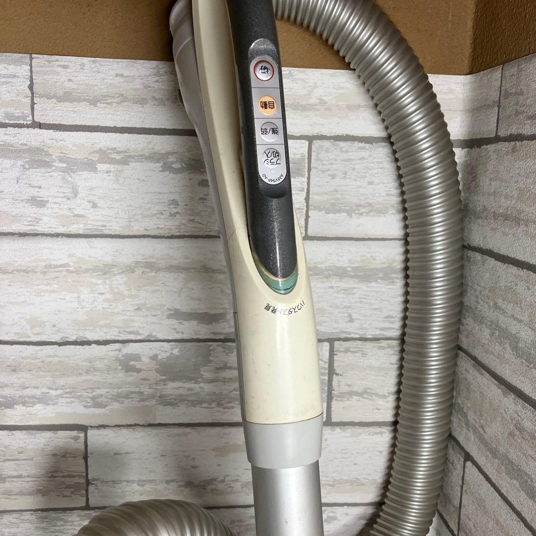 Panasonic 紙パック掃除機 MC-PA200WX