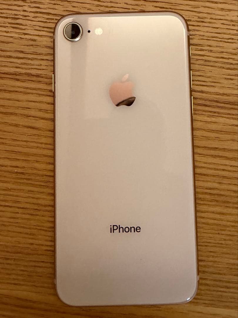 iPhone8 128GB 本体 画面傷なし 動作確認済み SIMフリー 初期化