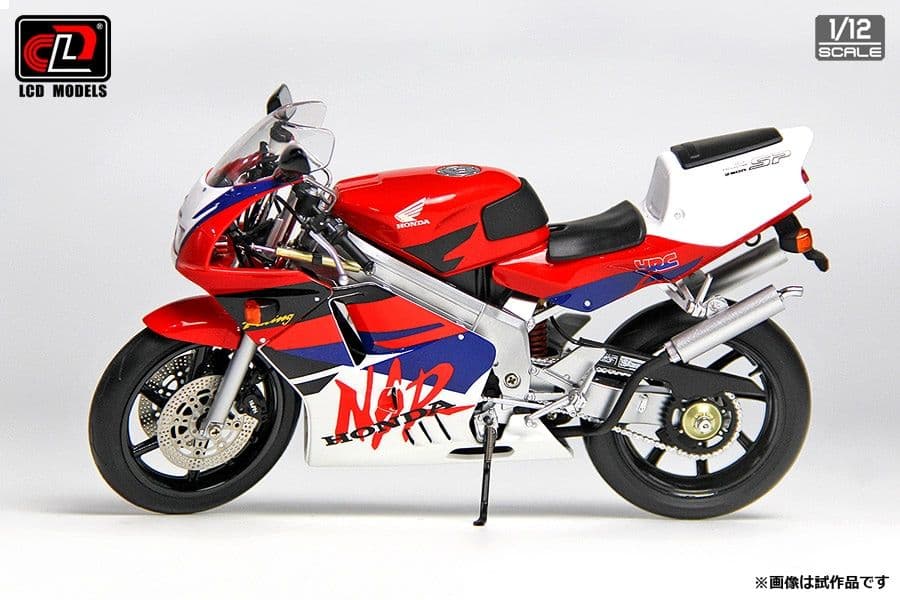 s*e様 LCDMODELS　1/12　HONDA　NSR250R　SP