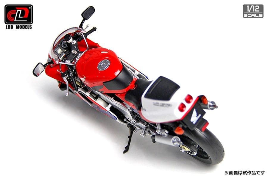 s*e様 LCDMODELS　1/12　HONDA　NSR250R　SP