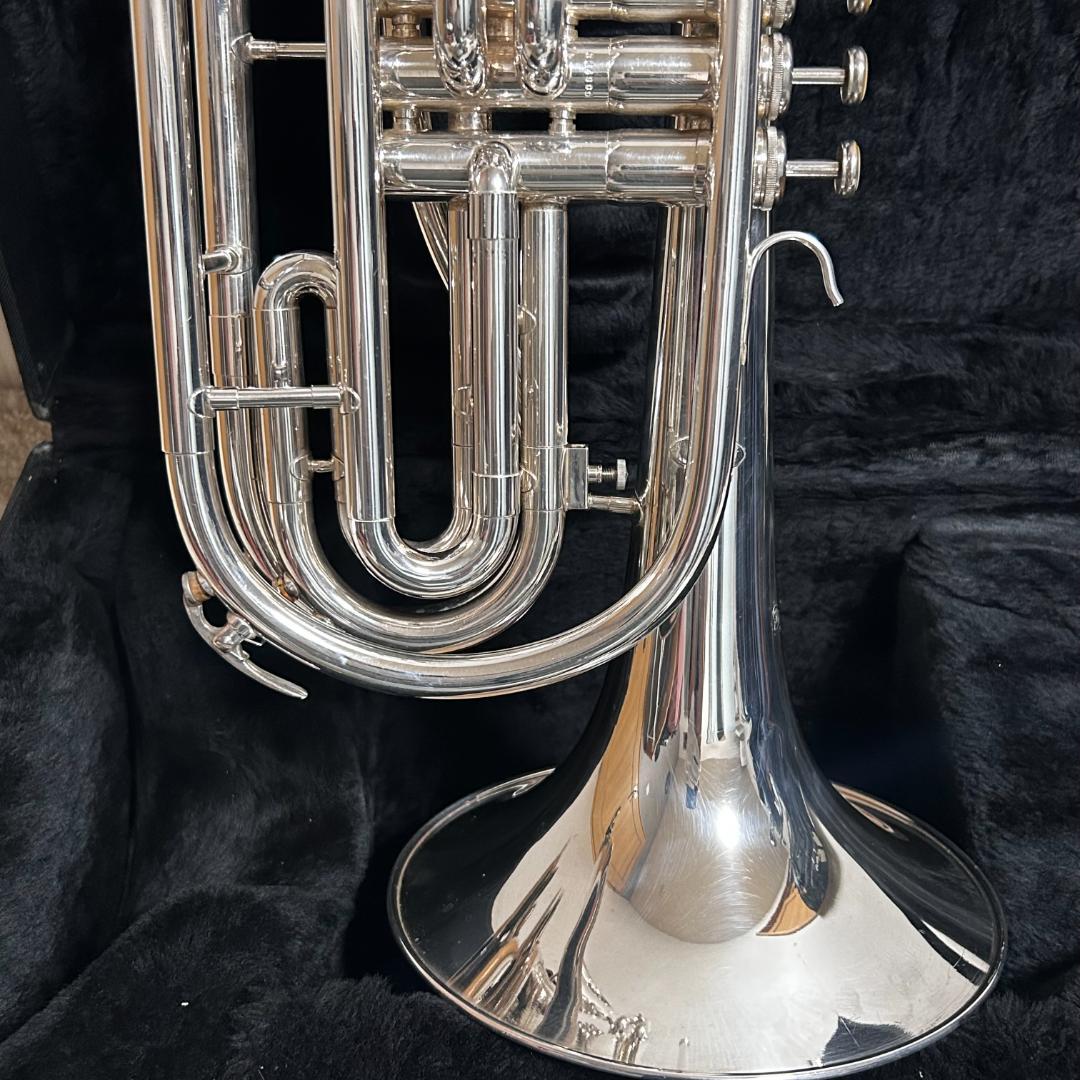 Dynasty　ダイナスティ　マーチングトロンボーン　マウスピース付き