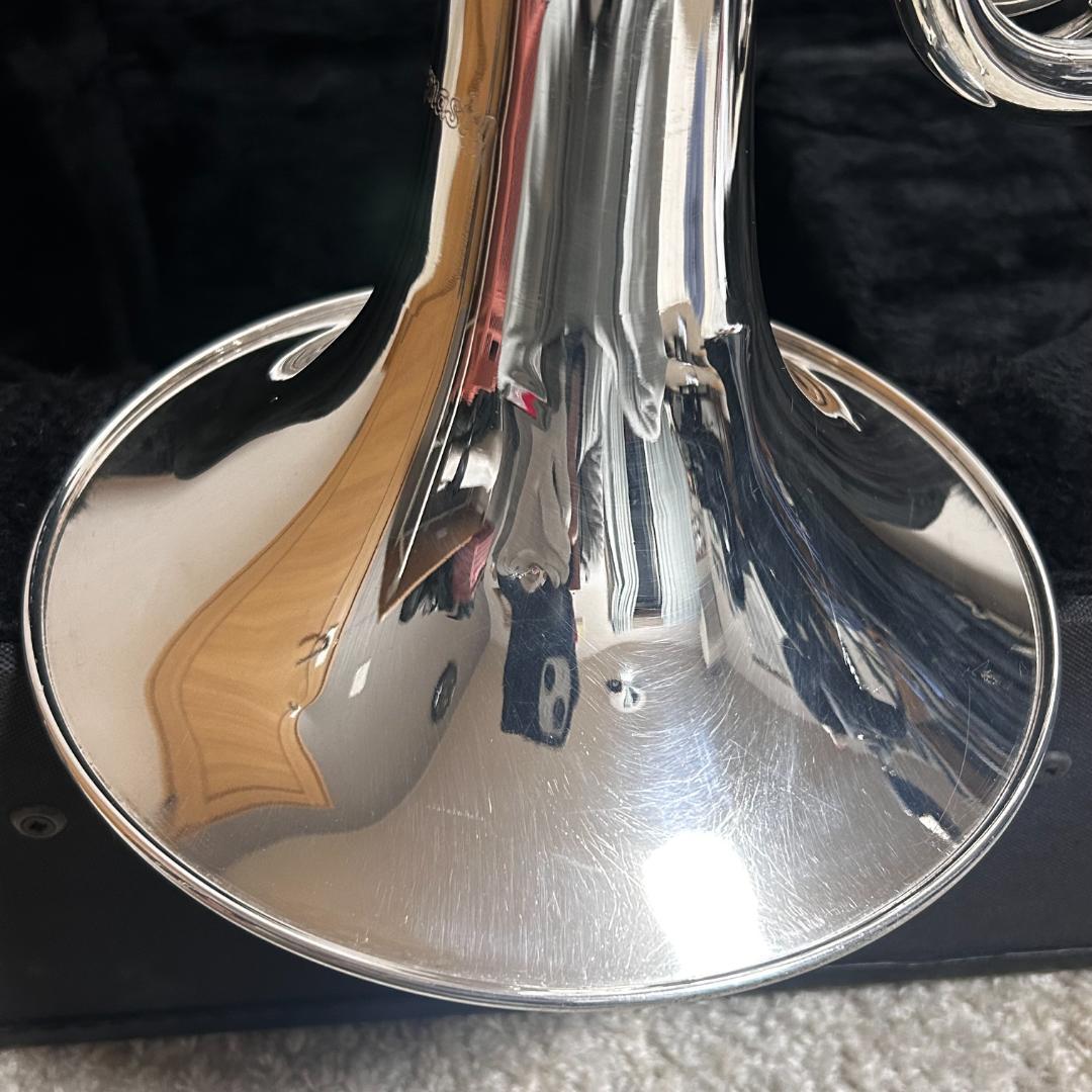 Dynasty　ダイナスティ　マーチングトロンボーン　マウスピース付き