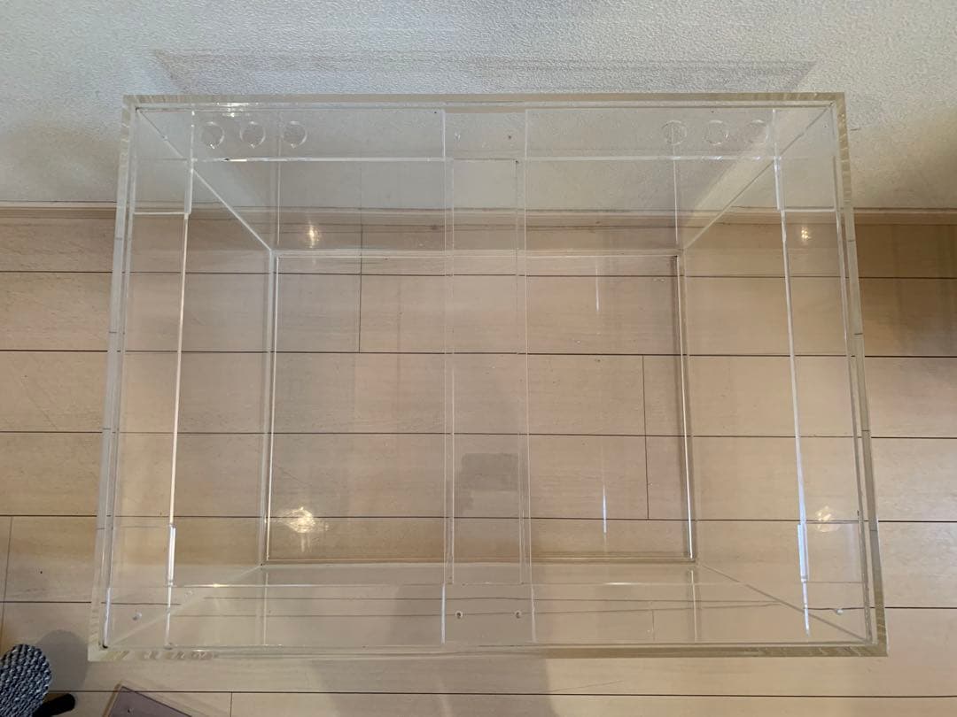 アクリル水槽 中型 蓋付き 高透明