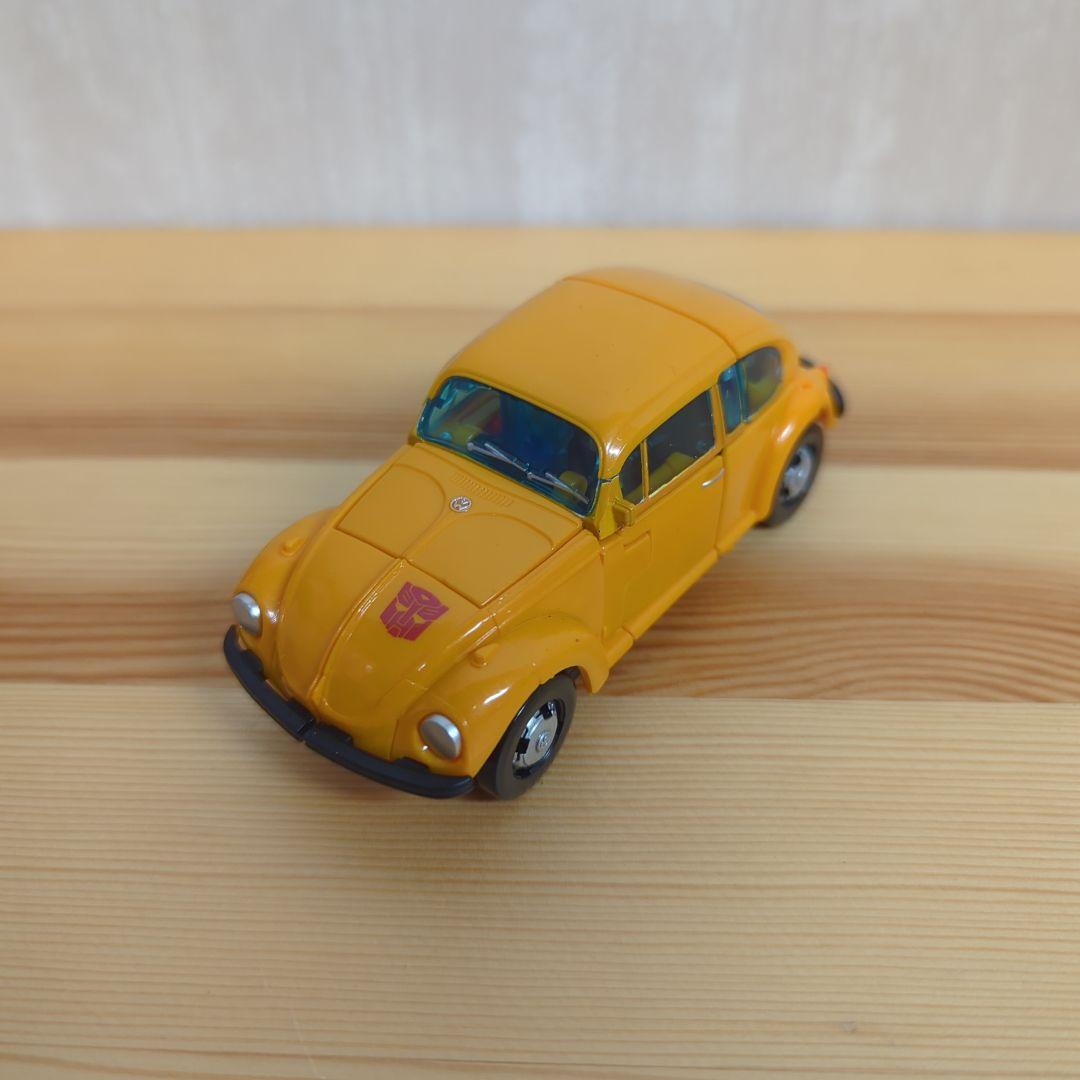 トランスフォーマー WFC-09 バンブルビー ネットフリックス