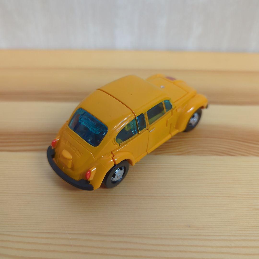 トランスフォーマー WFC-09 バンブルビー ネットフリックス