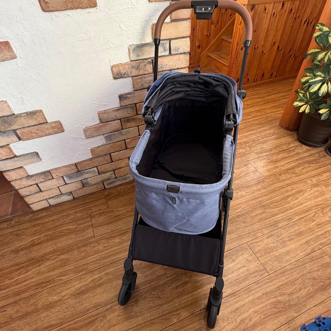 美品 FikaGO FreeTogo 2 フリートゥゴー 小型犬用ペットカート