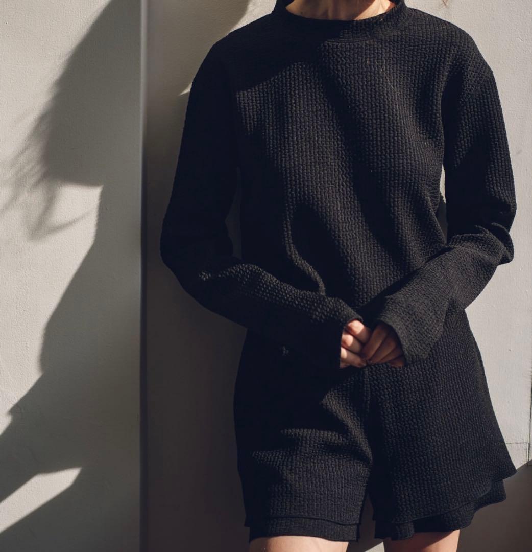 メゾンドドルチェ　ブラック ラッシュガード・トップス