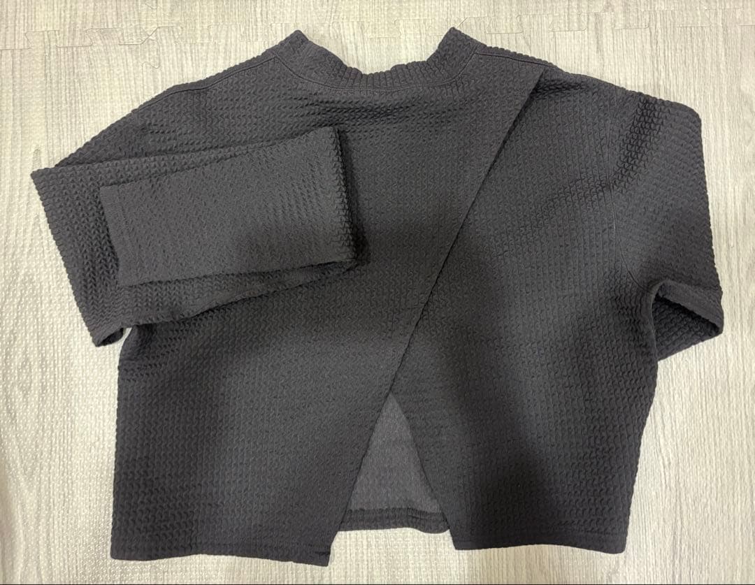 メゾンドドルチェ　ブラック ラッシュガード・トップス