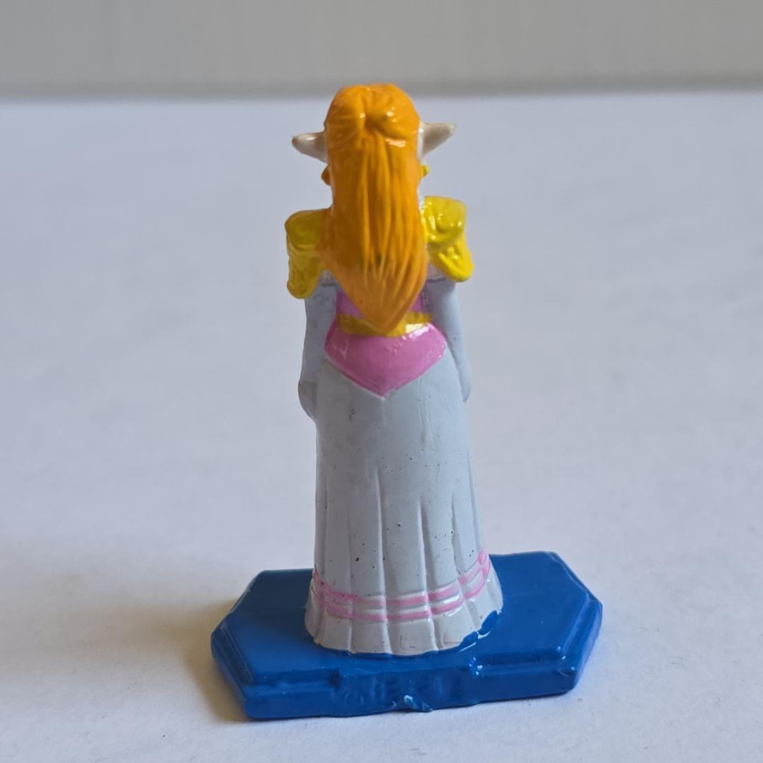 ゼルダの伝説　時のオカリナ　ゼルダ姫　フィギュア　グッズ　レア　平成　レトロ　昔