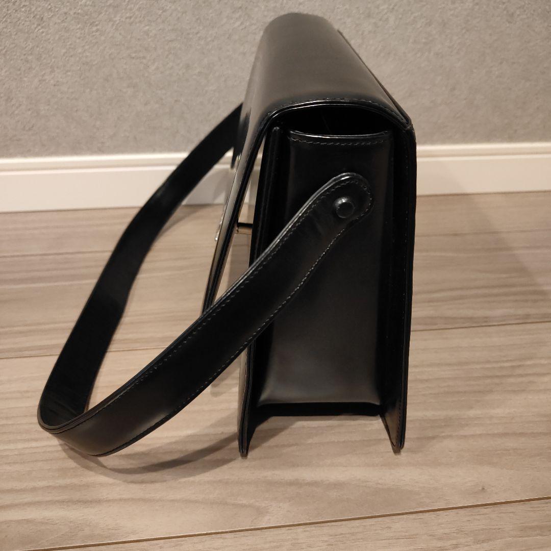 K*e様 ブラック レザー ショルダーバッグ