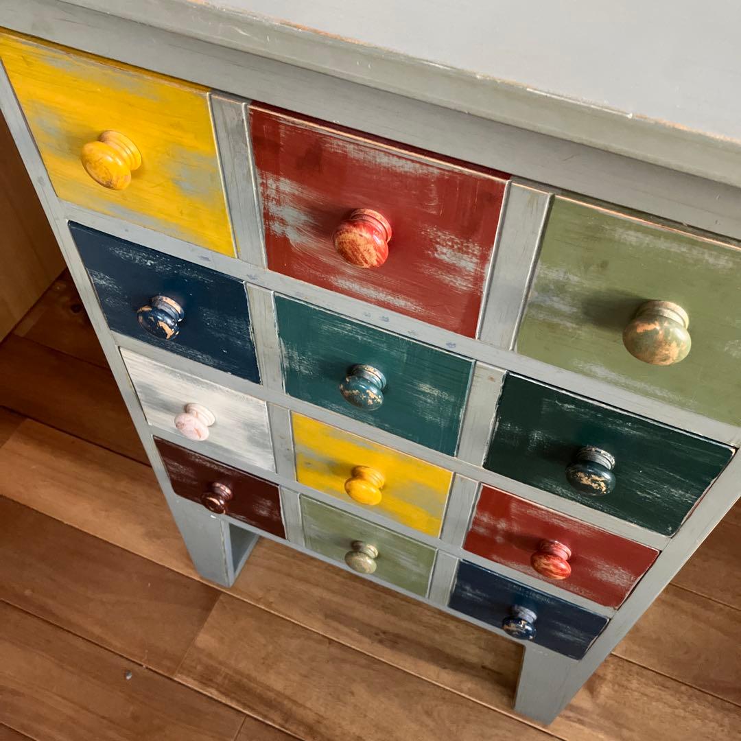 カラフルな木製チェスト 4段引き出し