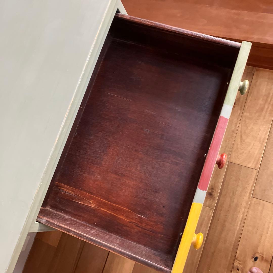 カラフルな木製チェスト 4段引き出し