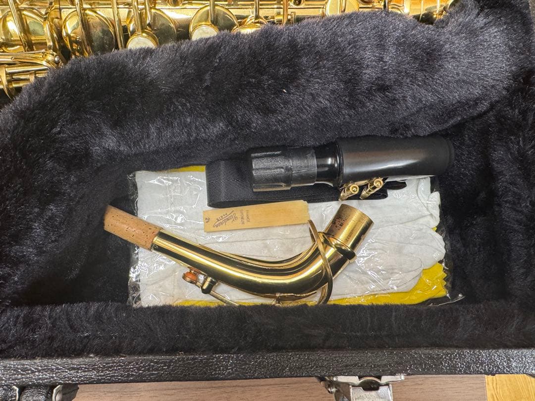 F053　メーカー不明　楽器　管楽器　アルトサックス　ケース付