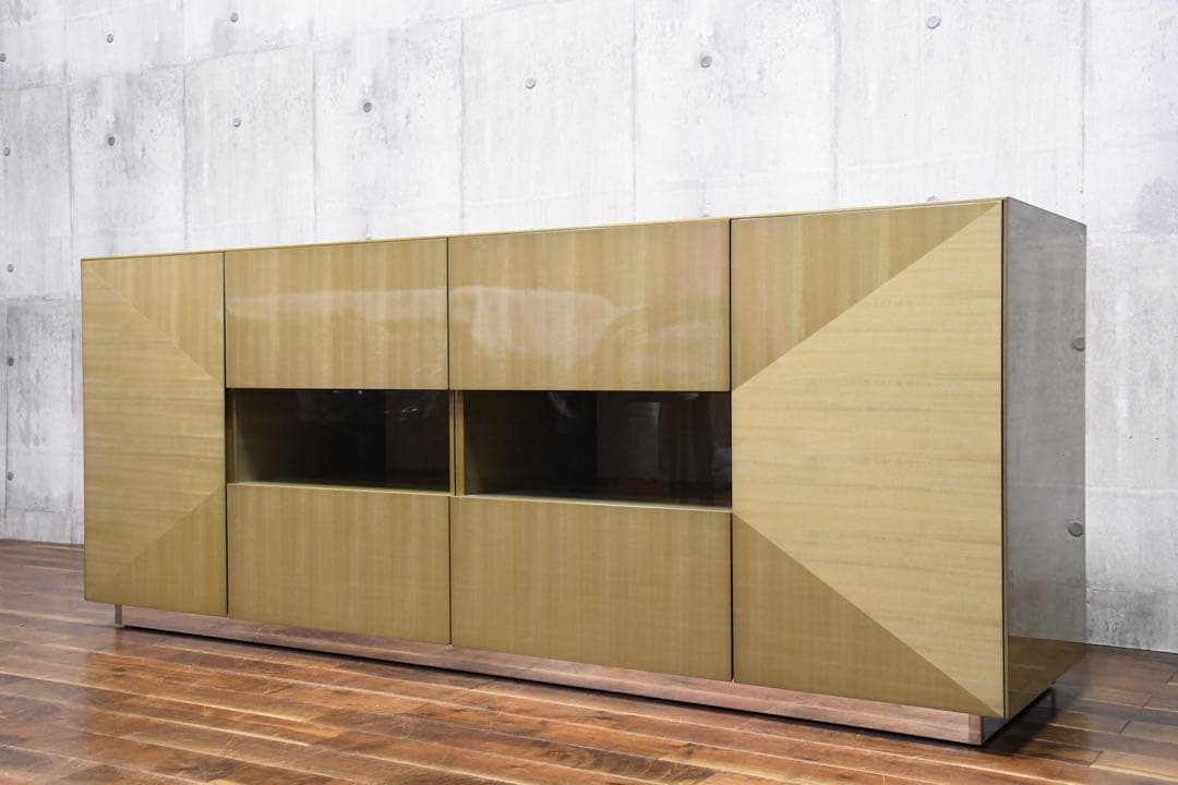 EHK32 美品 IDC大塚家具 デコレ サイドボード 79万 バスウッド材