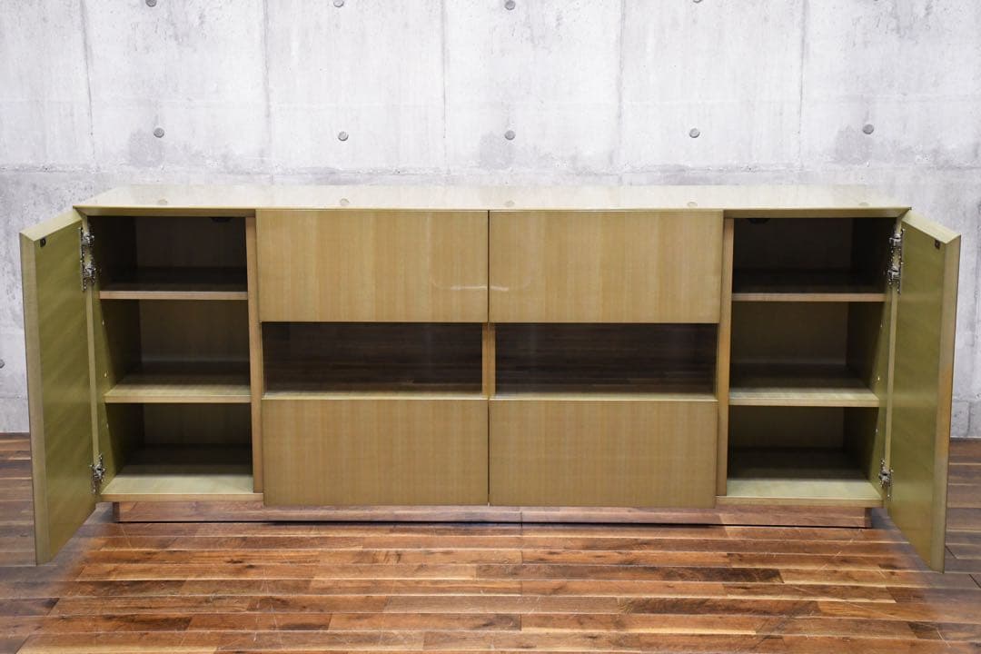 EHK32 美品 IDC大塚家具 デコレ サイドボード 79万 バスウッド材