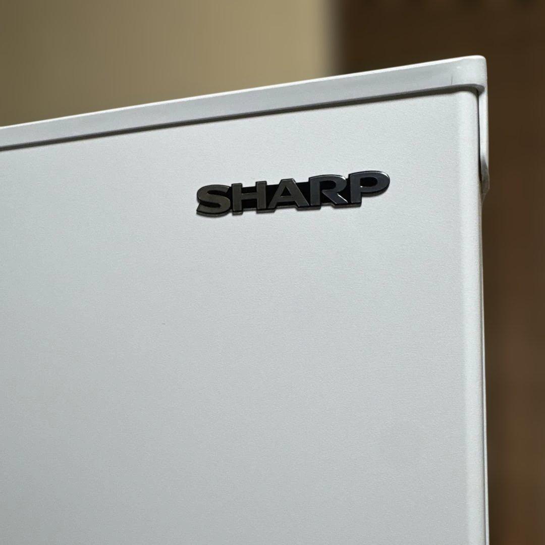 ほぼ未使用 SHARP 2023年製 冷蔵庫 179L つけかえどっちもドア