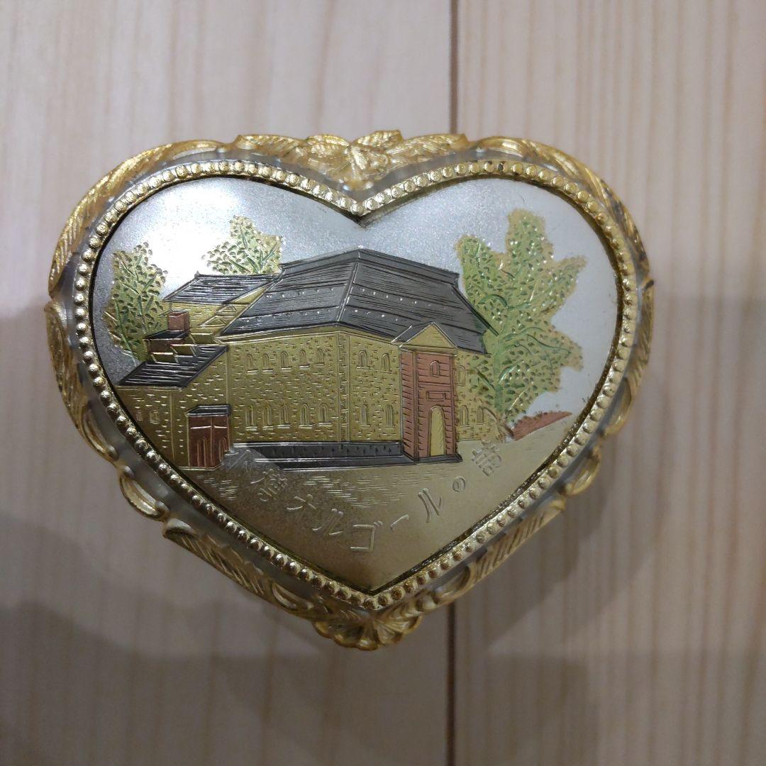 ハート型オルゴール 金色装飾