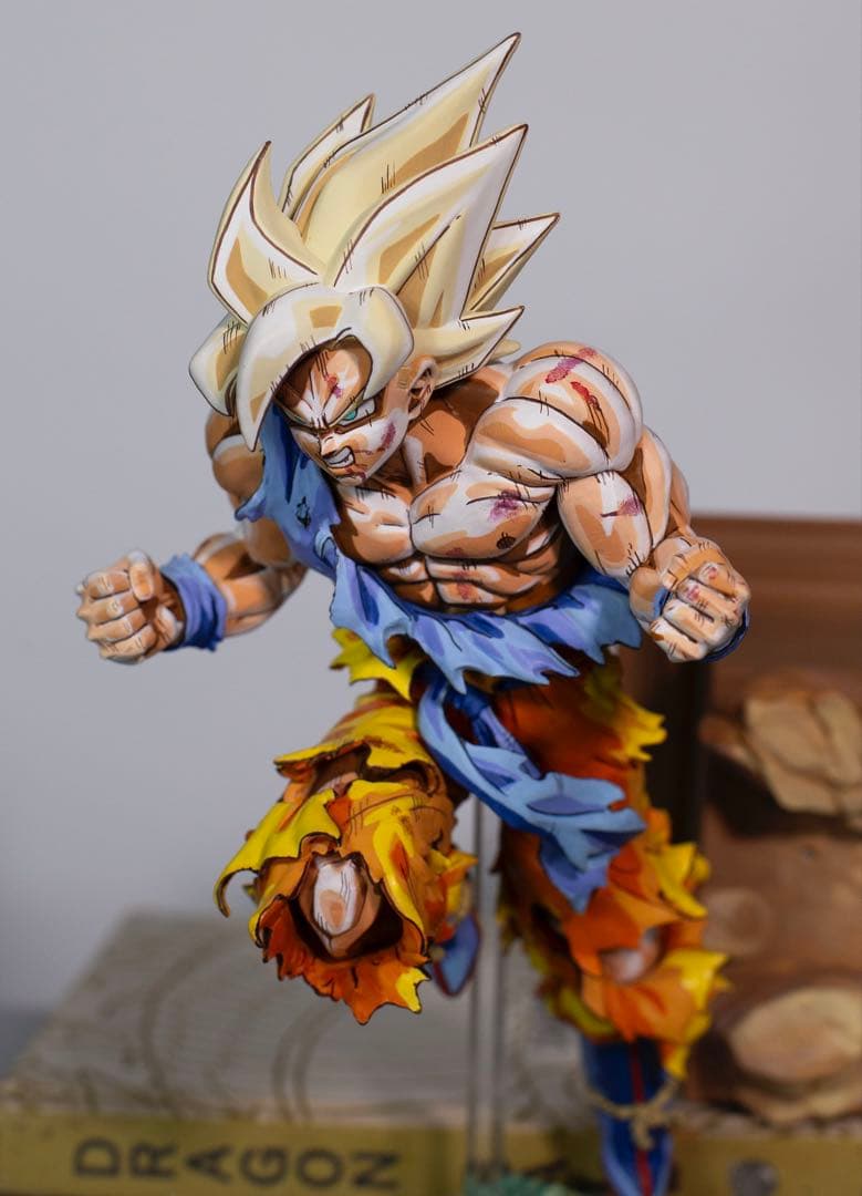 最低値段❗️ジャンプ50周年　超サイヤ人孫悟空　リペイント