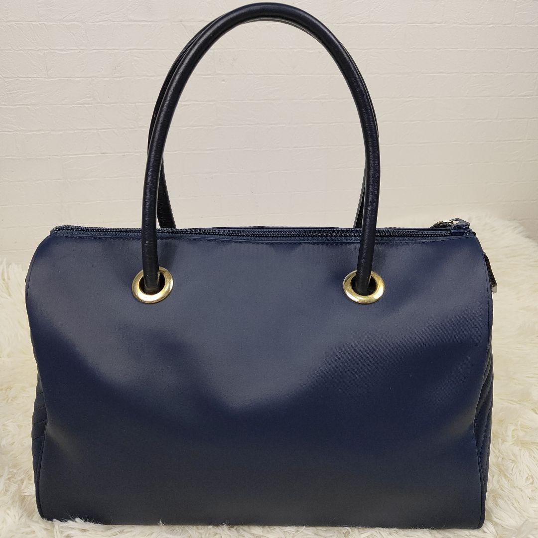 本日限定価格　イヴサンローラン　ミニボストンバッグ　　キルティング　YSLロゴ