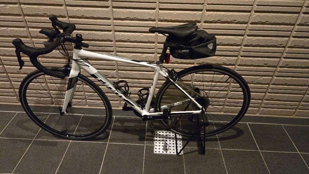 GIANT CONTEND SL 1 アルミフレームロードバイク