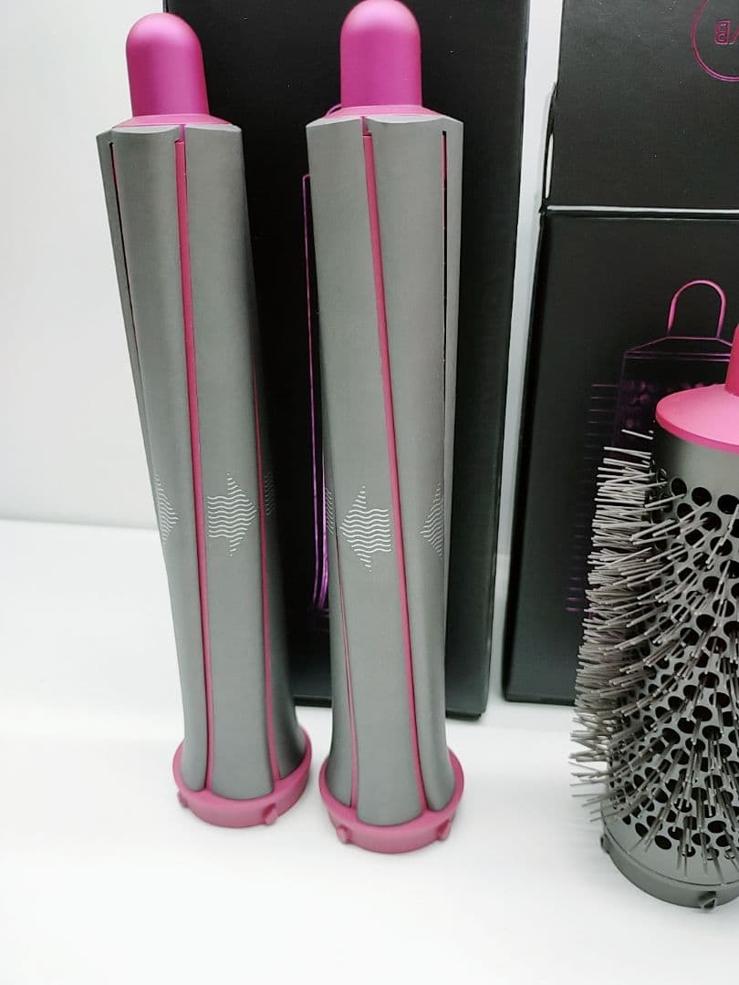 新品アタッチメント付き✨️ ダイソン エアラップ Dyson