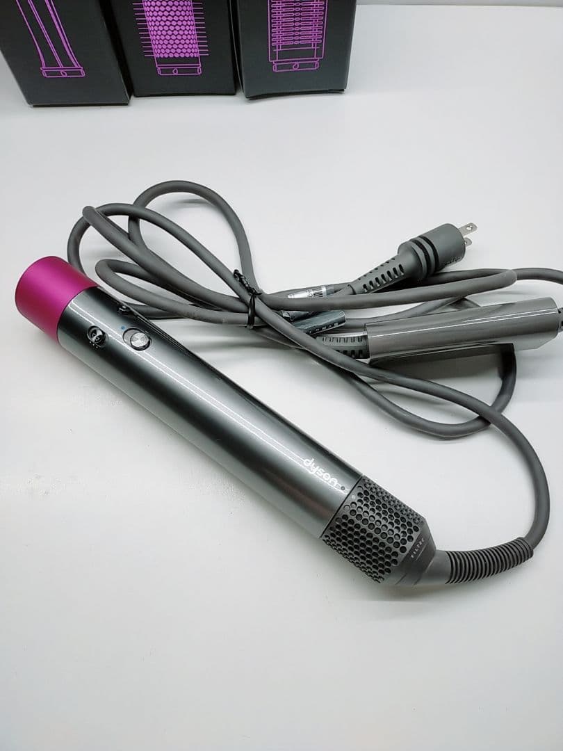 新品アタッチメント付き✨️ ダイソン エアラップ Dyson