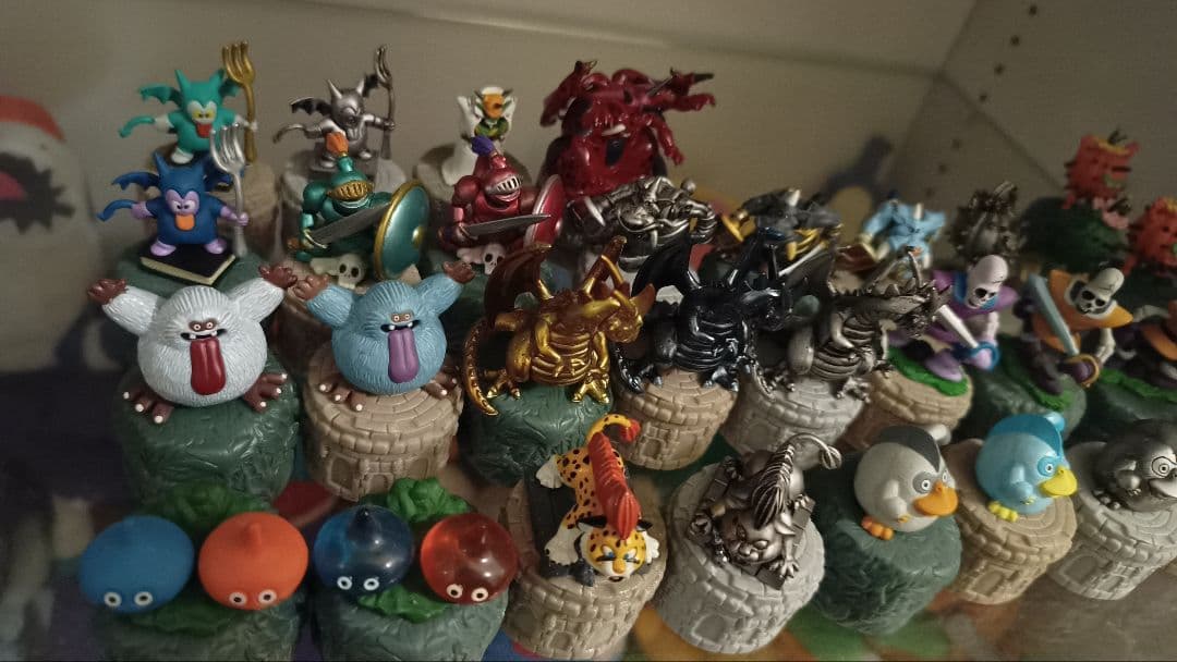 ドラゴンクエスト ボトルキャップ 大量フルコンプ2つとノーマルコンプ1つ レア