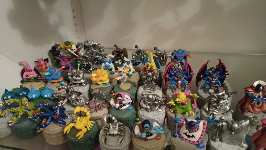 ドラゴンクエスト ボトルキャップ 大量フルコンプ2つとノーマルコンプ1つ レア