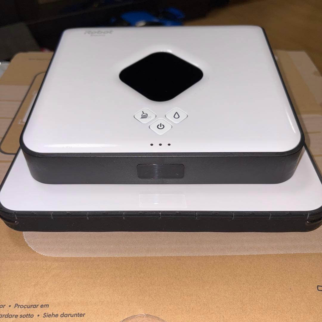 Roomba 自動掃除機 本体 ブラック➕床拭きロボット　ブラーバ