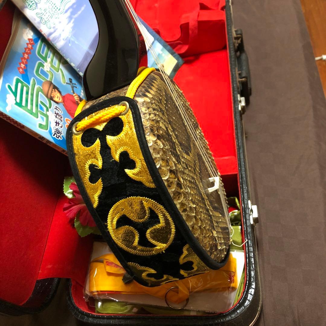 三味線本体 ヘビ皮 ケース付き
