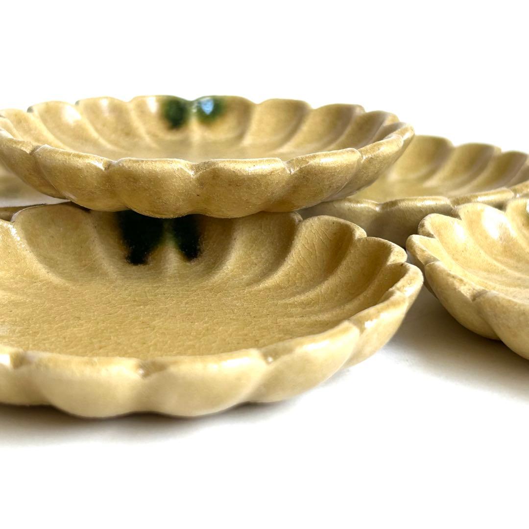 【希少、美品】小皿 皿 菊小皿 5枚 木箱美濃焼の名工　大嶋久興　【子の日窯】