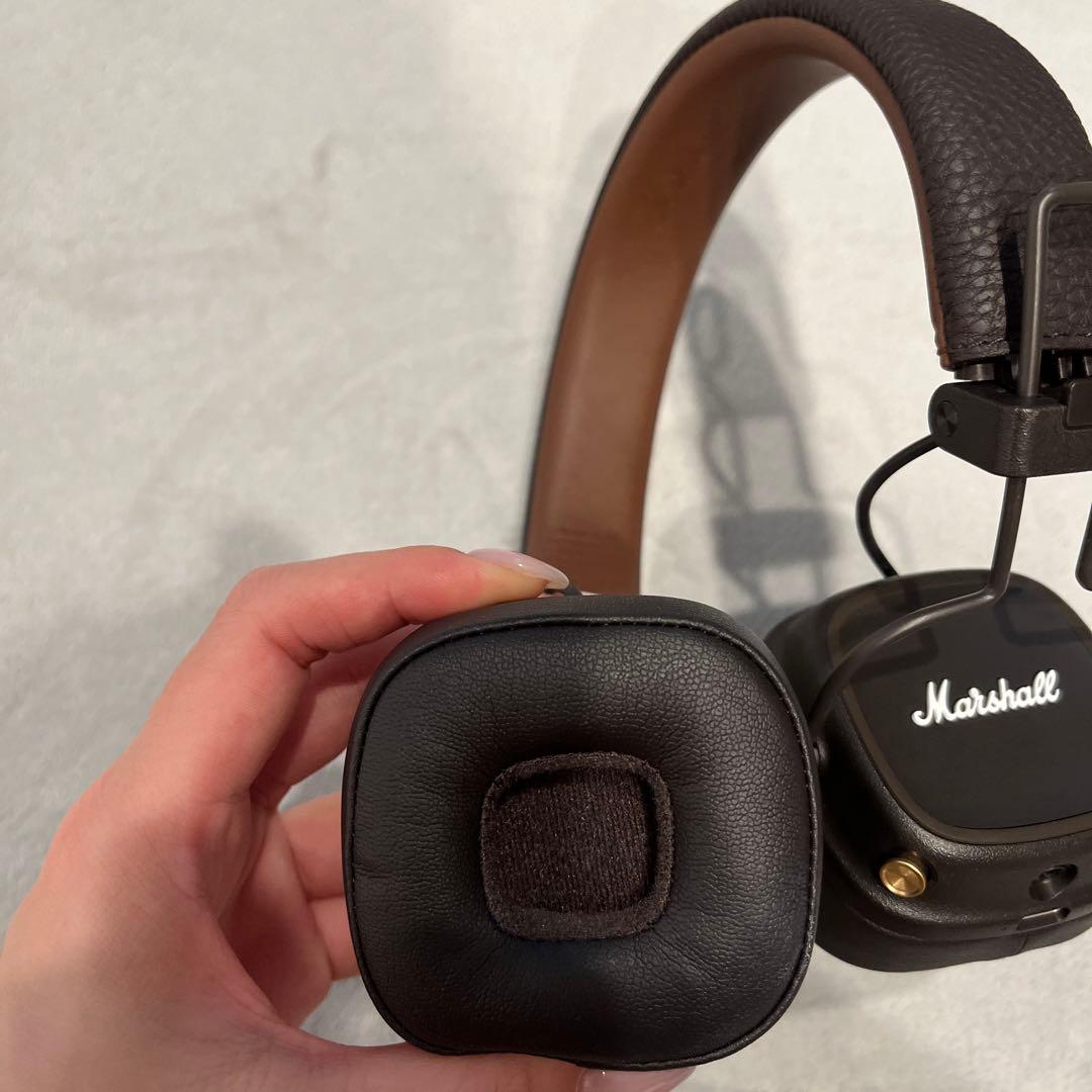 Marshall Major IV ワイヤレスヘッドフォン BROWN